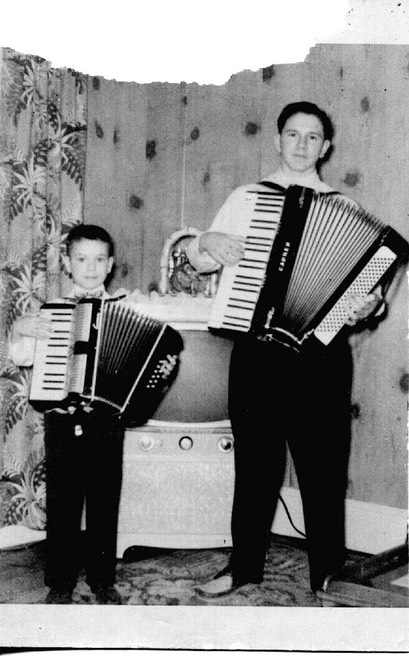 Picture517 Jan 1955